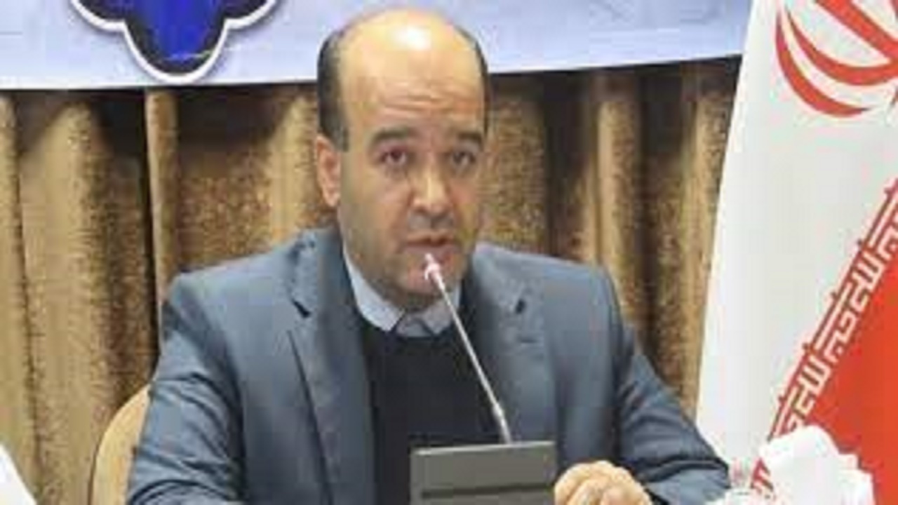 اهدای ۵۰ دستگاه تبلت به دانش آموزان نیازمند دراستان