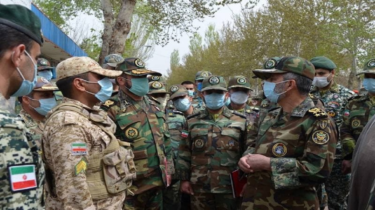 بازدید سرلشکر موسوی از لشکر ۱۶ زرهی و تیپ ۱۱۶ در قزوین