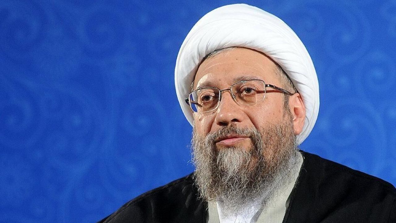 پیام تسلیت آیت الله آملی لاریجانی در پی درگذشت همسرآیت الله ناصری دولت آبادی