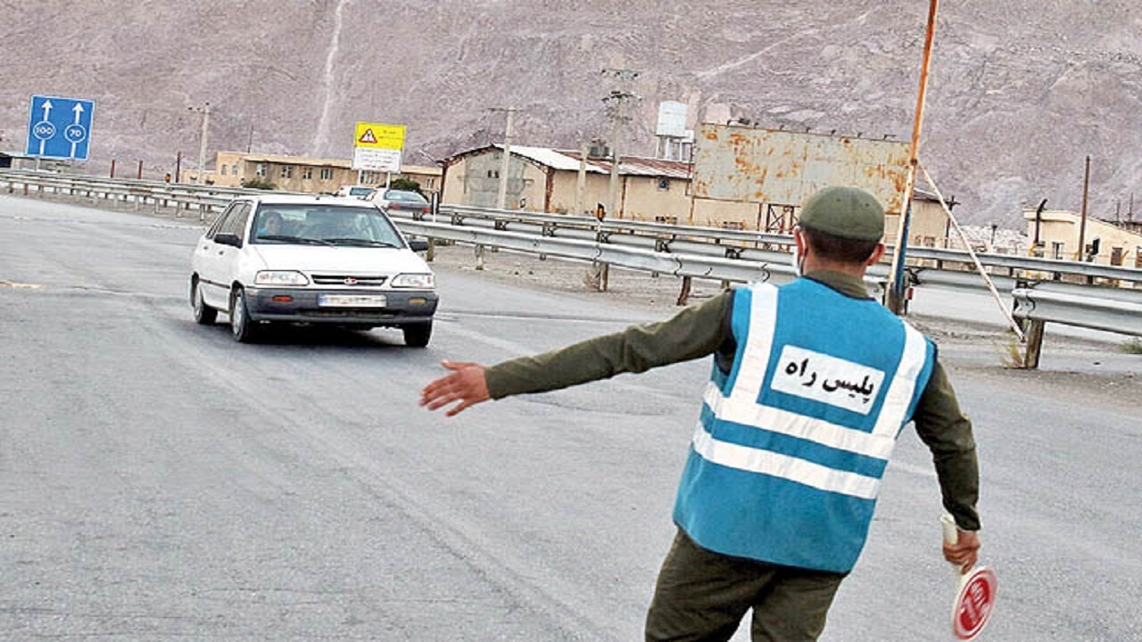 کارکنان ادارات ایلام برای تردد بین‌راهی ملزم به اخذ مجور تردد شدند