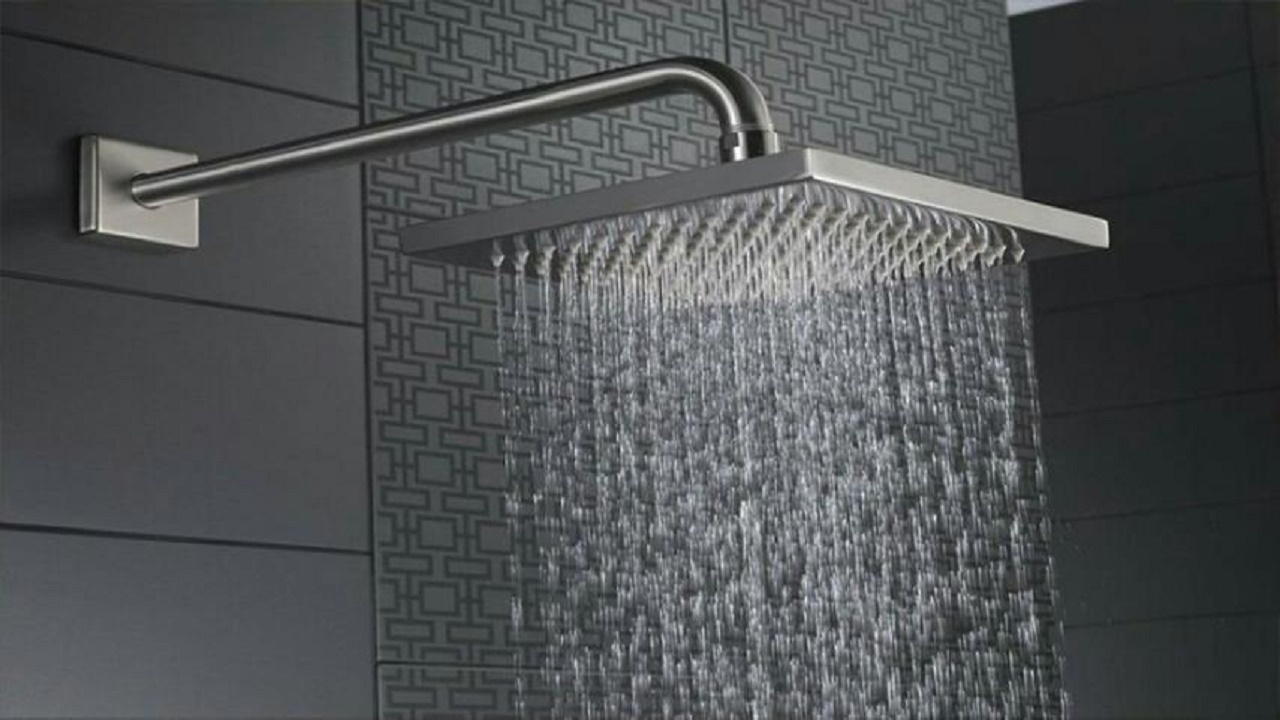 علائم نشان دهنده سرطان سینه/ عادتی خطرناک هنگام دوش گرفتن که ممکن است باعث نابینائی شود!