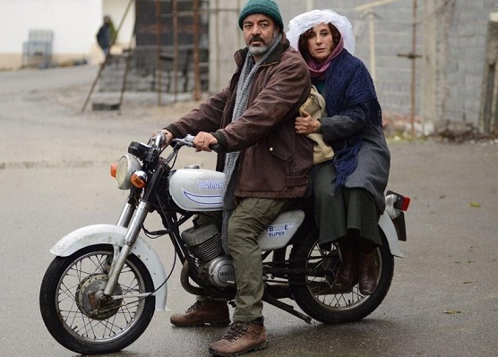 بررسی ۱۰&zwnj;نقش مهم کارنامه سعید آقاخانی
