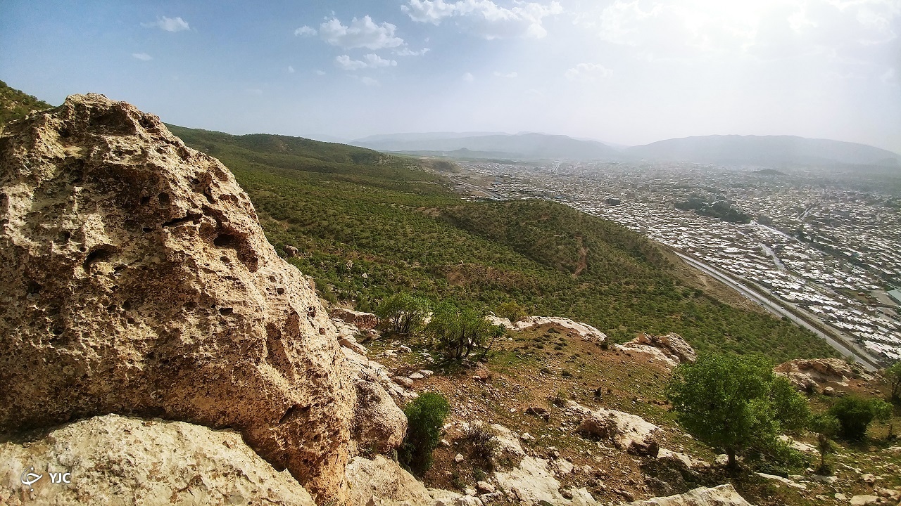 طبیعت زیبای دامنه کوه شلم ایلام+ عکس