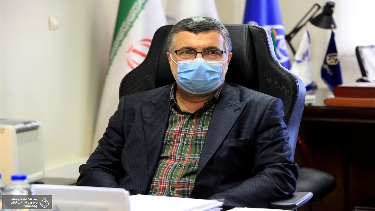 واکسیناسیون تمام کادر درمان علیه کرونا با واکسن آسترازنکا