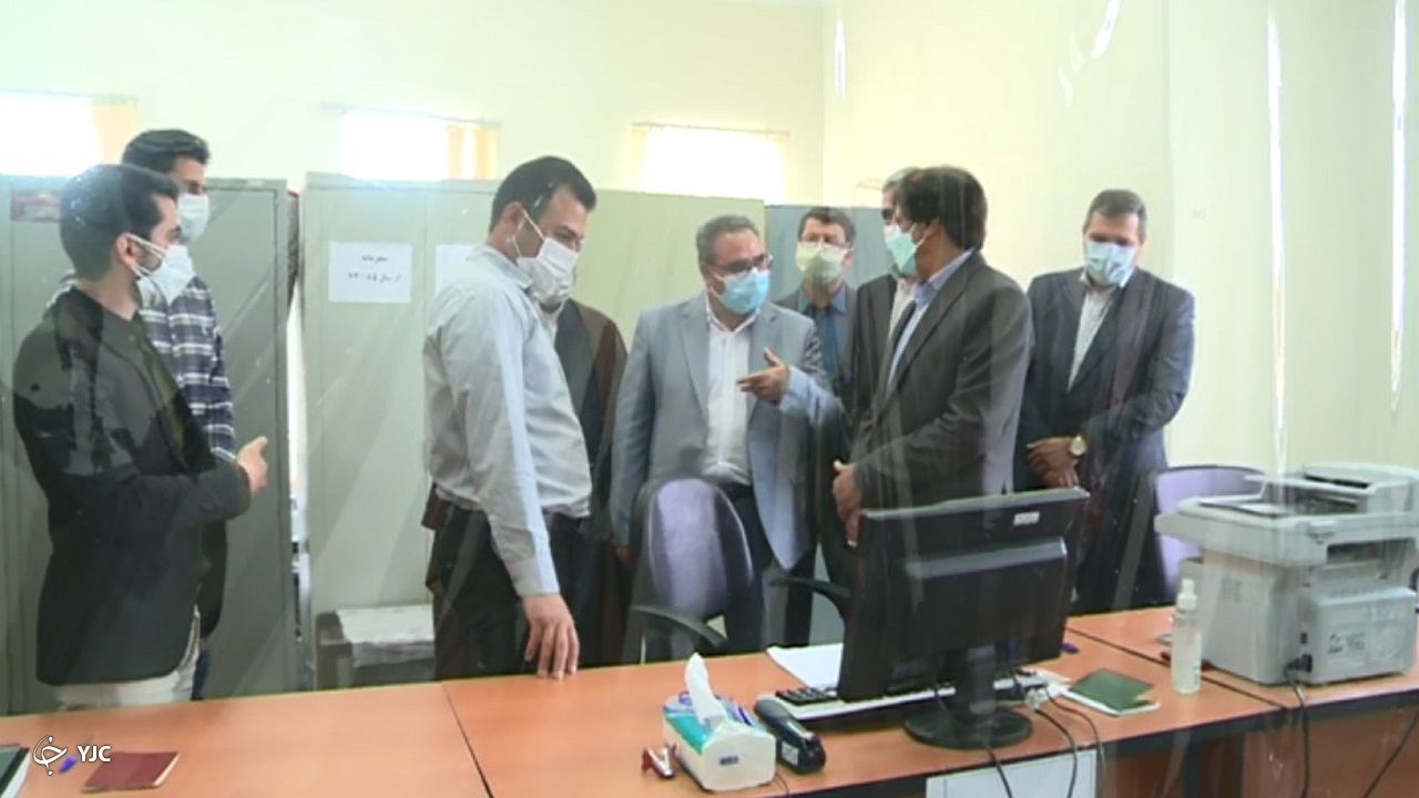 بازدید رئیس ستاد انتخابات استان مرکزی از ثبت نام‌ها درخنداب