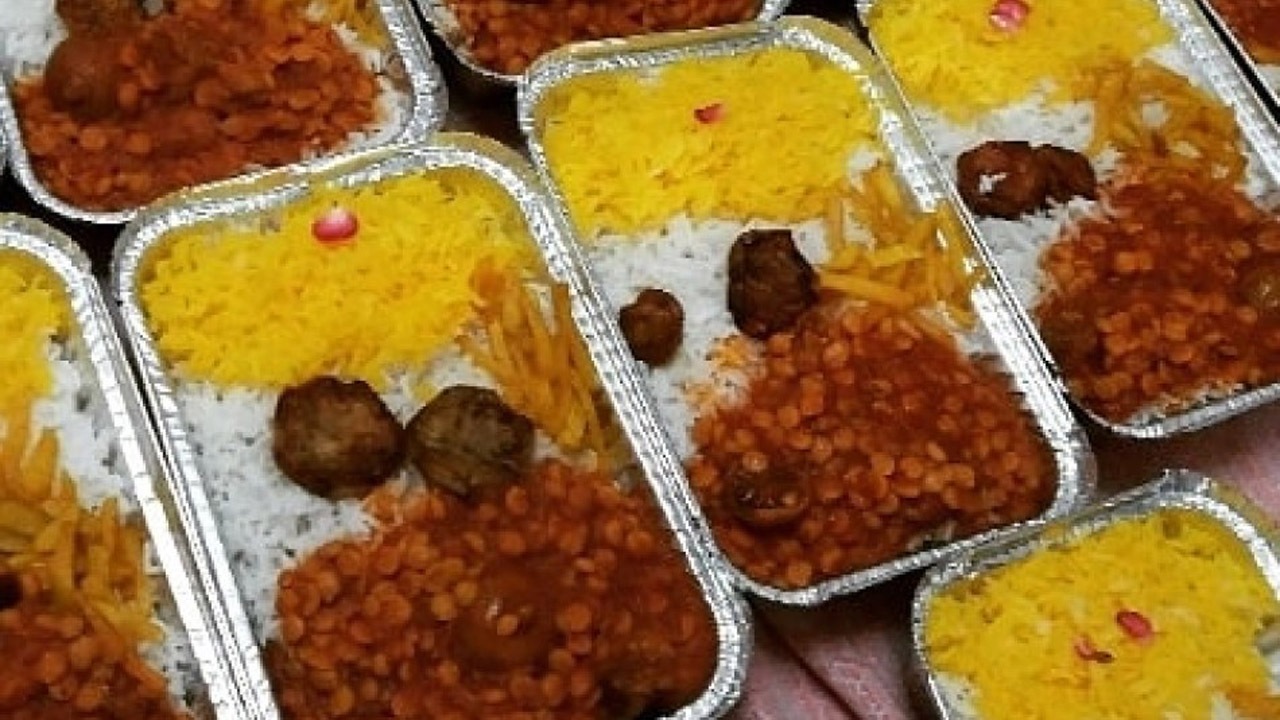 توزیع ۵۰۰ هزار پرس غذای گرم بین نیازمندان در ماه مبارک رمضان