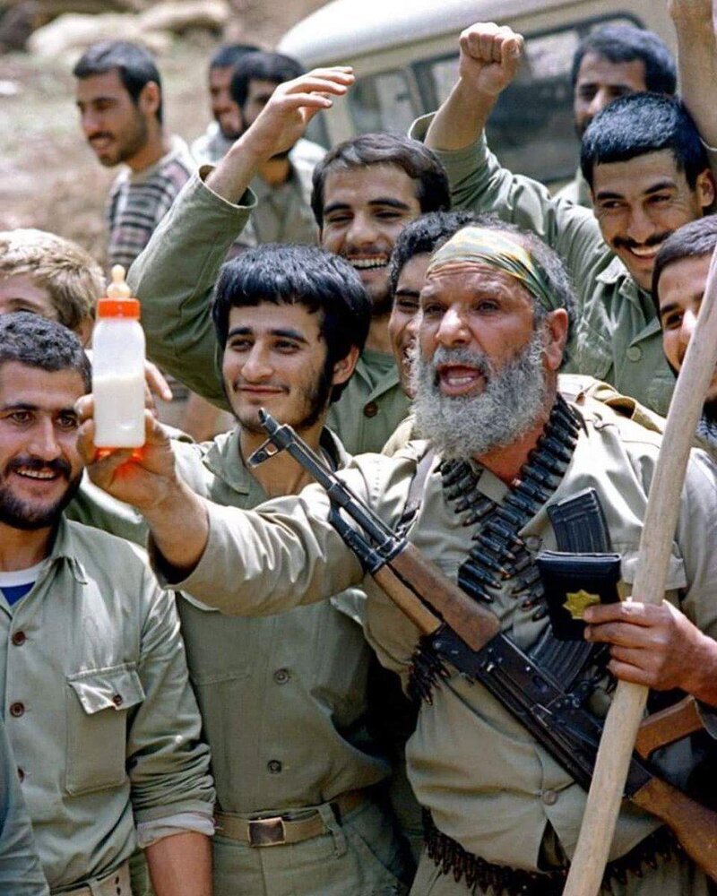 رجزخوانی یک رزمنده برای صدام حسین