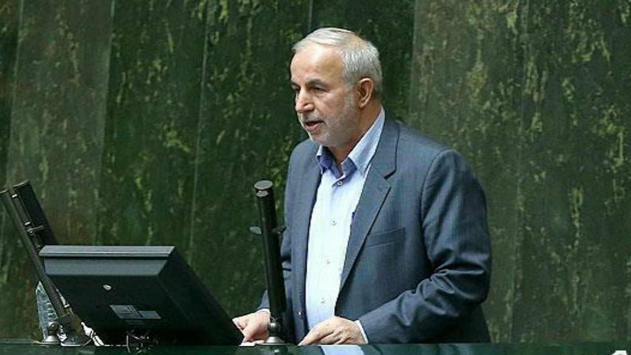 نزدیک به یک سال است برخی طرح‌های با قید فوریت در نوبت مانده است