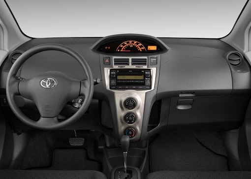 مقایسه تویوتا یاریس با هیوندای i30 + مشخصات فنی