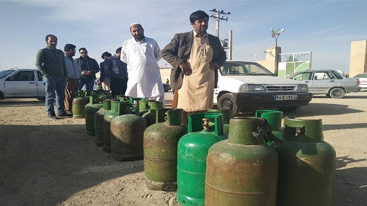امسال عذری در نحوه توزیع سیلندر گاز سیستان‌ و بلوچستان پذیرفته نیست