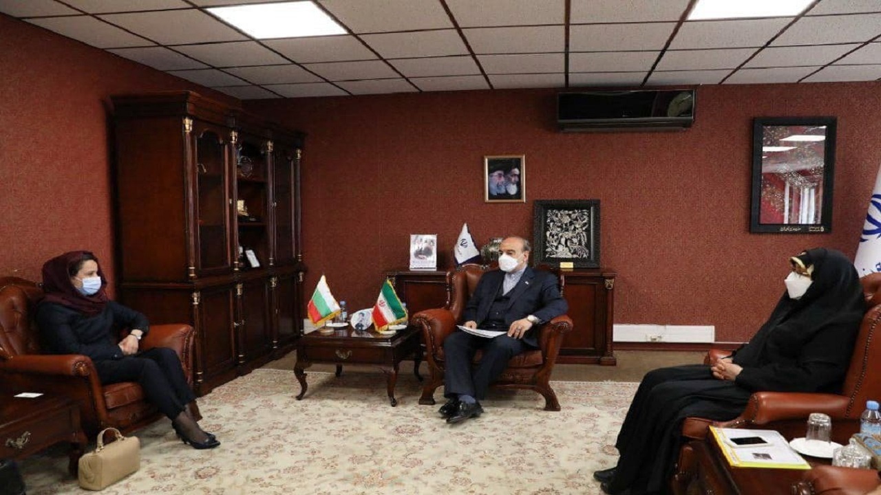 دیدار سفیر بلغارستان با وزیر ورزش و جوانان