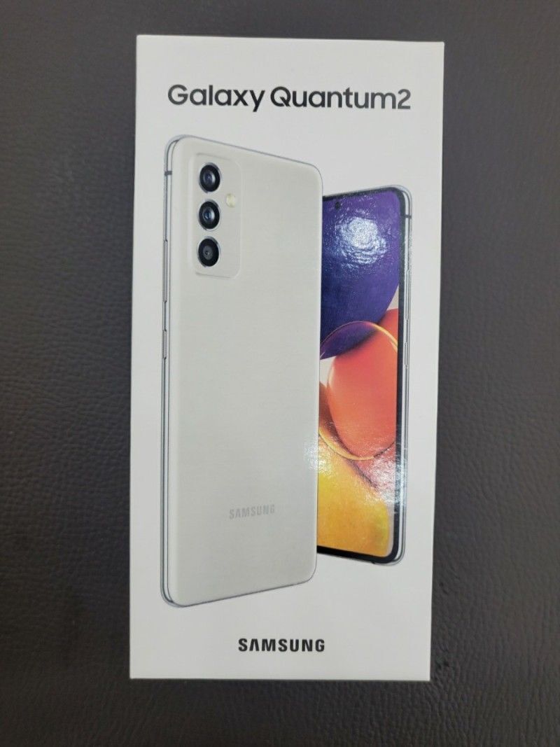 لو رفتن تصاویر Galaxy A82 5G هنگام باز کردن جعبه
