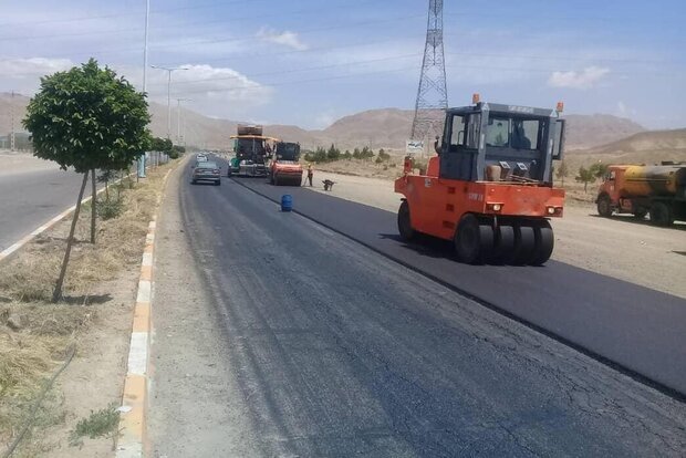 تعطیلی پروژههای راهسازی در ایلام / مطالبات پیمانکاران پرداخت نشد تعطیلی پروژههای راهسازی در ایلام / مطالبات پیمانکاران پرداخت نشد