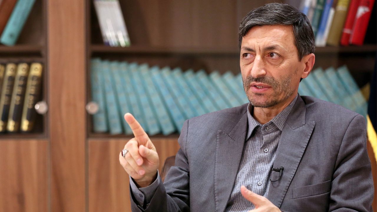 رویه بنیاد مستضعفان تعامل با قوای سه‌گانه است