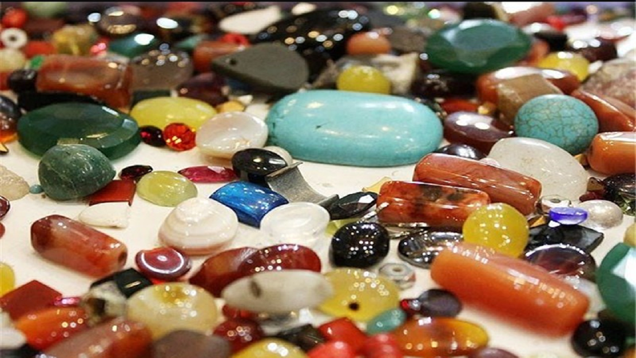 کسب درآمد از دل سنگ/ گوهرتراشی؛ صنعتی ارزان با سودی سرشار