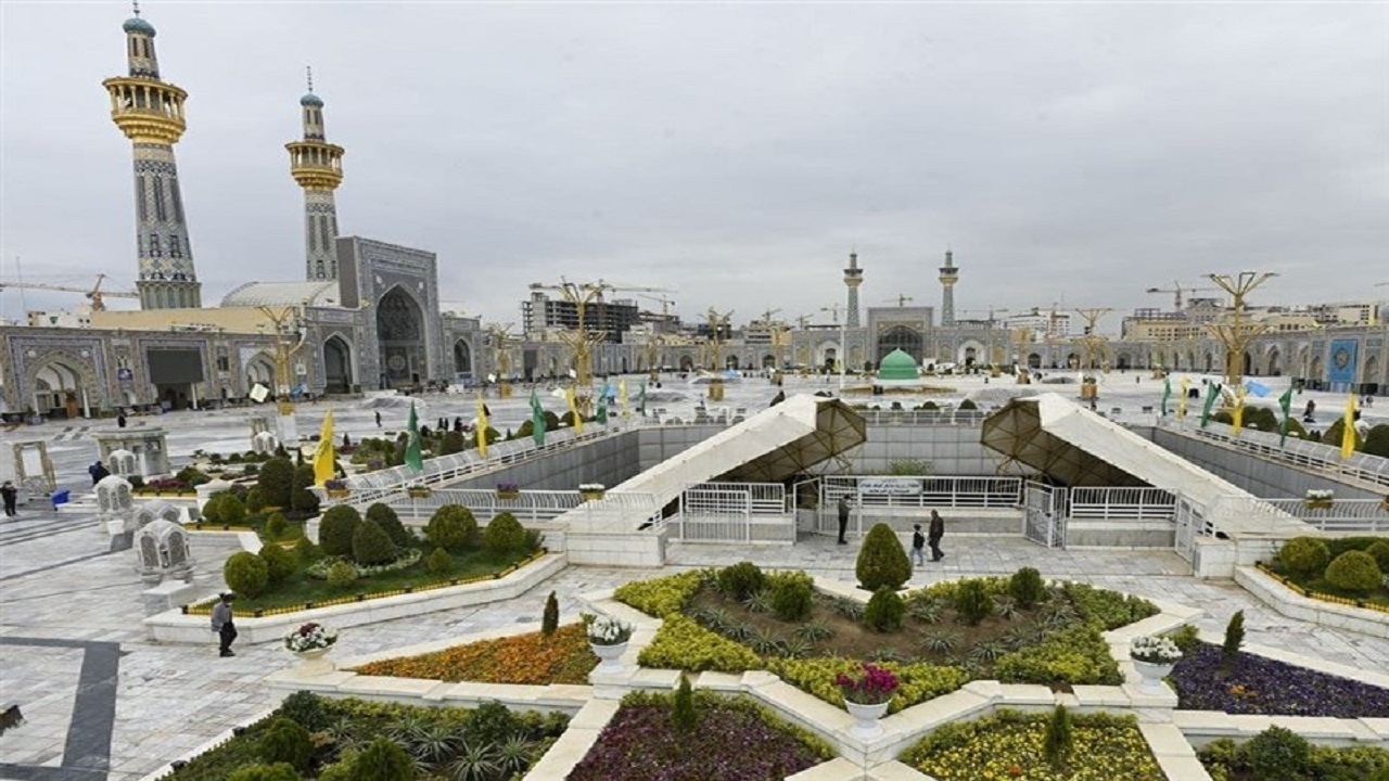 تشدید دستورالعمل های بهداشتی در حرم مطهر رضوی/نماز جماعت در صحن‌های مرکزی برگزار نمی‌شود