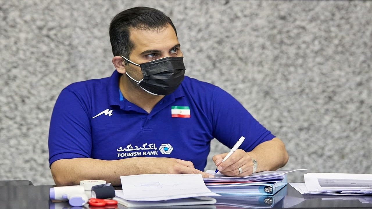 افروزی: واکسیناسیون کار تیم ملی والیبال را آسان نخواهد کرد