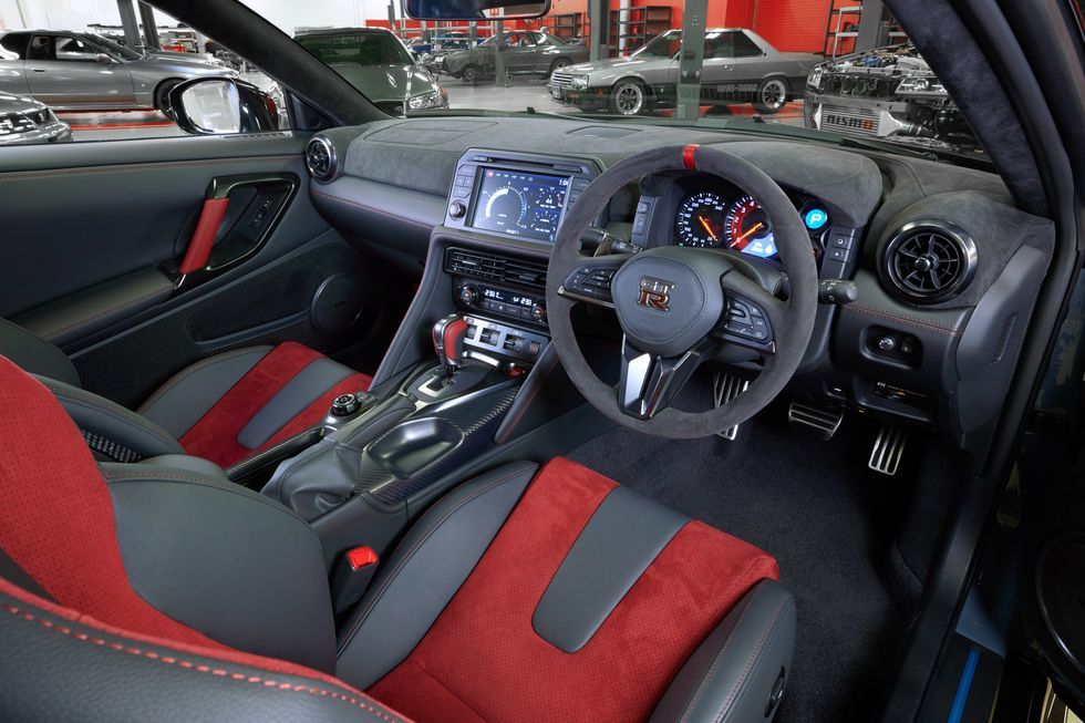 نیسان GT-R NISMO نسخه ویژه این خودرو را رونمایی کرد