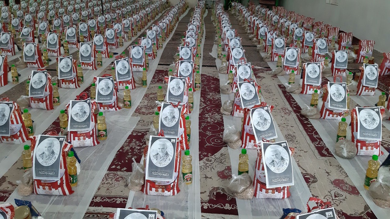 کمک مومنانه در اولین روز از ماه مبارک رمضان
