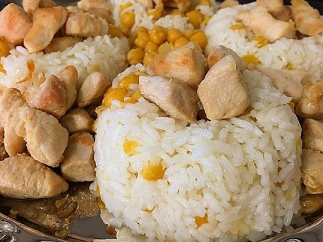 ۳ روش تهیه نخود پلو با کشمش پلویی برای افطار؛ خوشمزه و مقوی