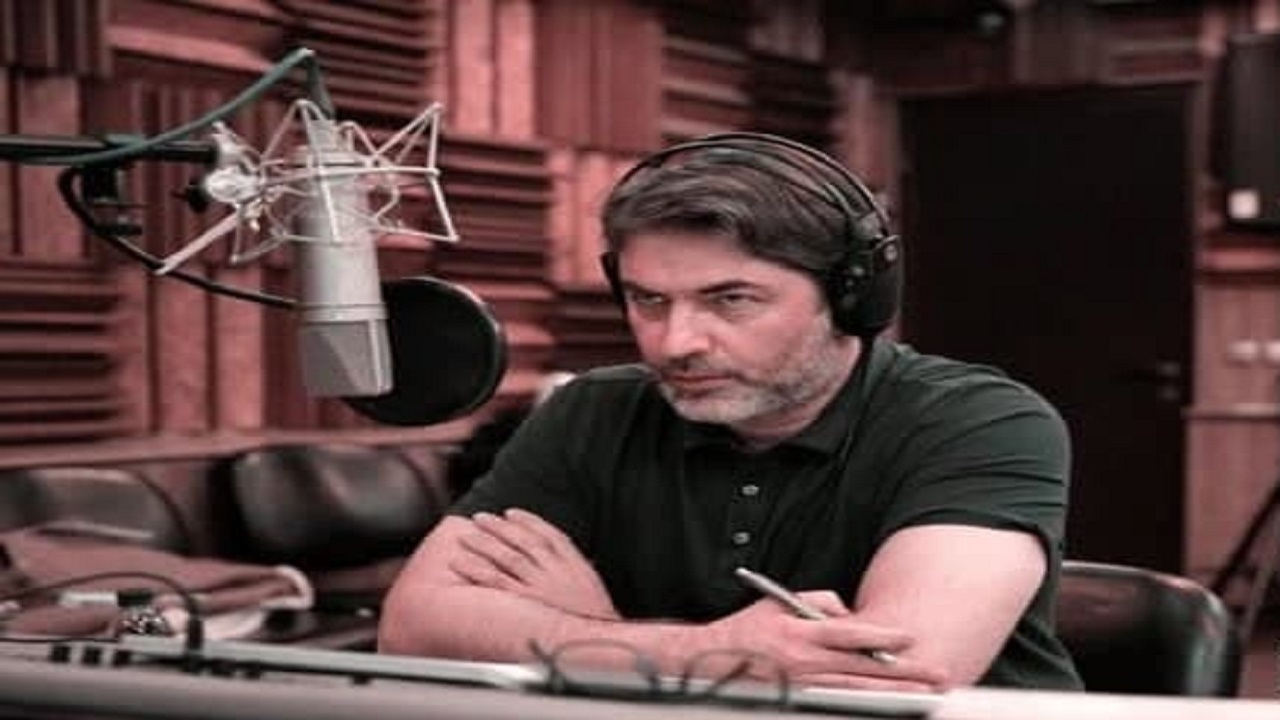 پارسا پیروزفر «پرواز بر فراز آشیانه فاخته» را برای نابینایان خواند