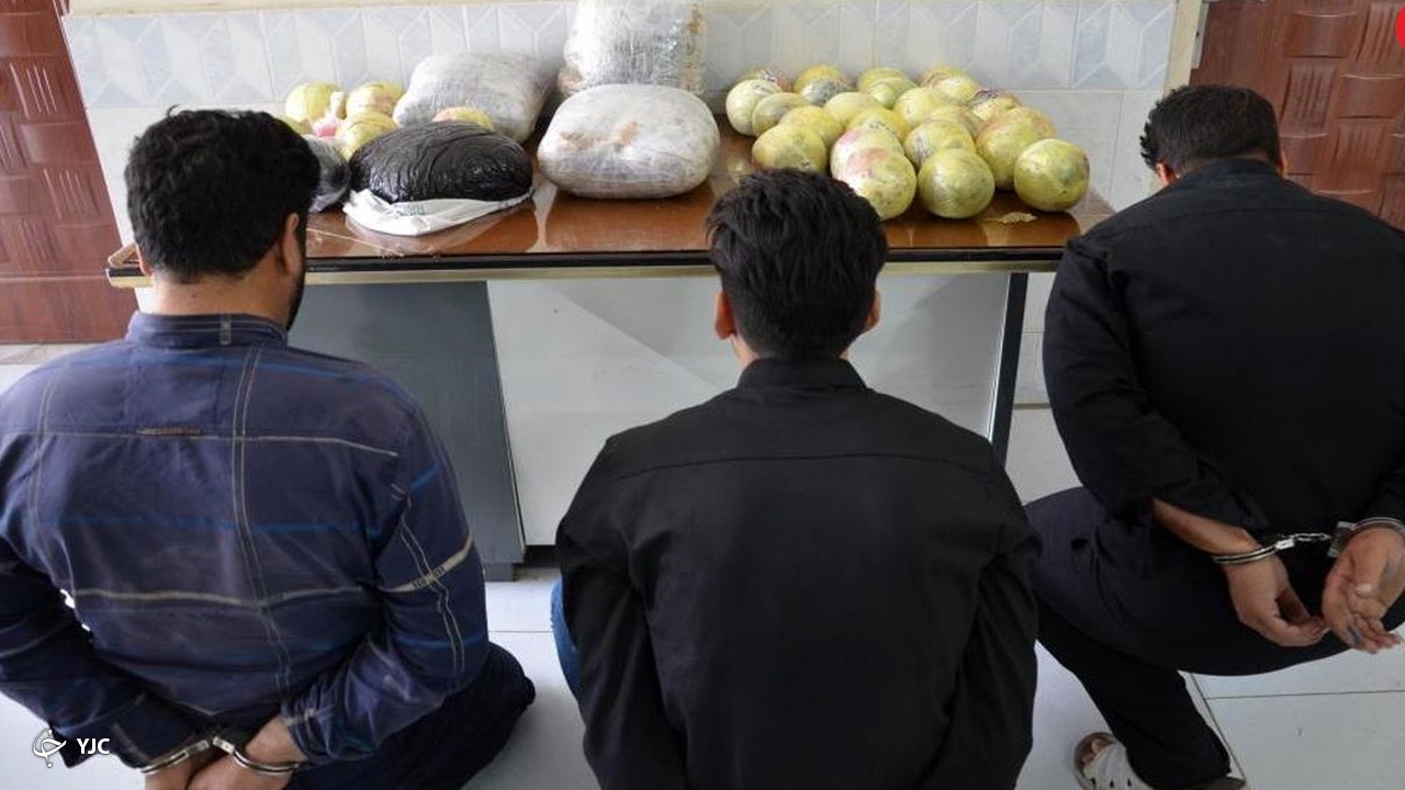 کشف بیش از ۱۹ کیلوگرم تریاک از مخفیگاه قاچاقچیان در مهاباد