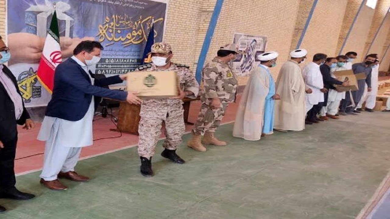 ۷۵۰ بسته کمک‌های مومنانه در شهرستان مرزی راسک توزیع شد