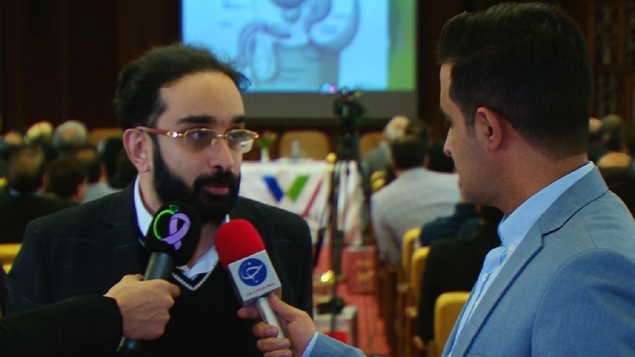 طبابت بدون حداقل حقوق کارگری! + عکس