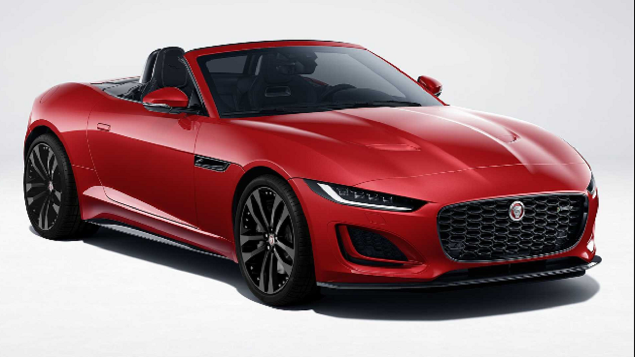 خودرو جگوار F-Type با روکش R-Dynamic Black تیره می شود