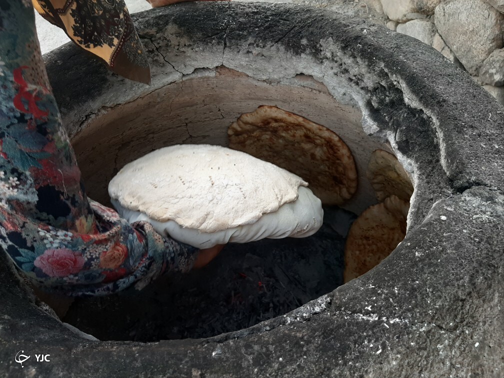 نان تنوری جیرفت نان تنوری جیرفت