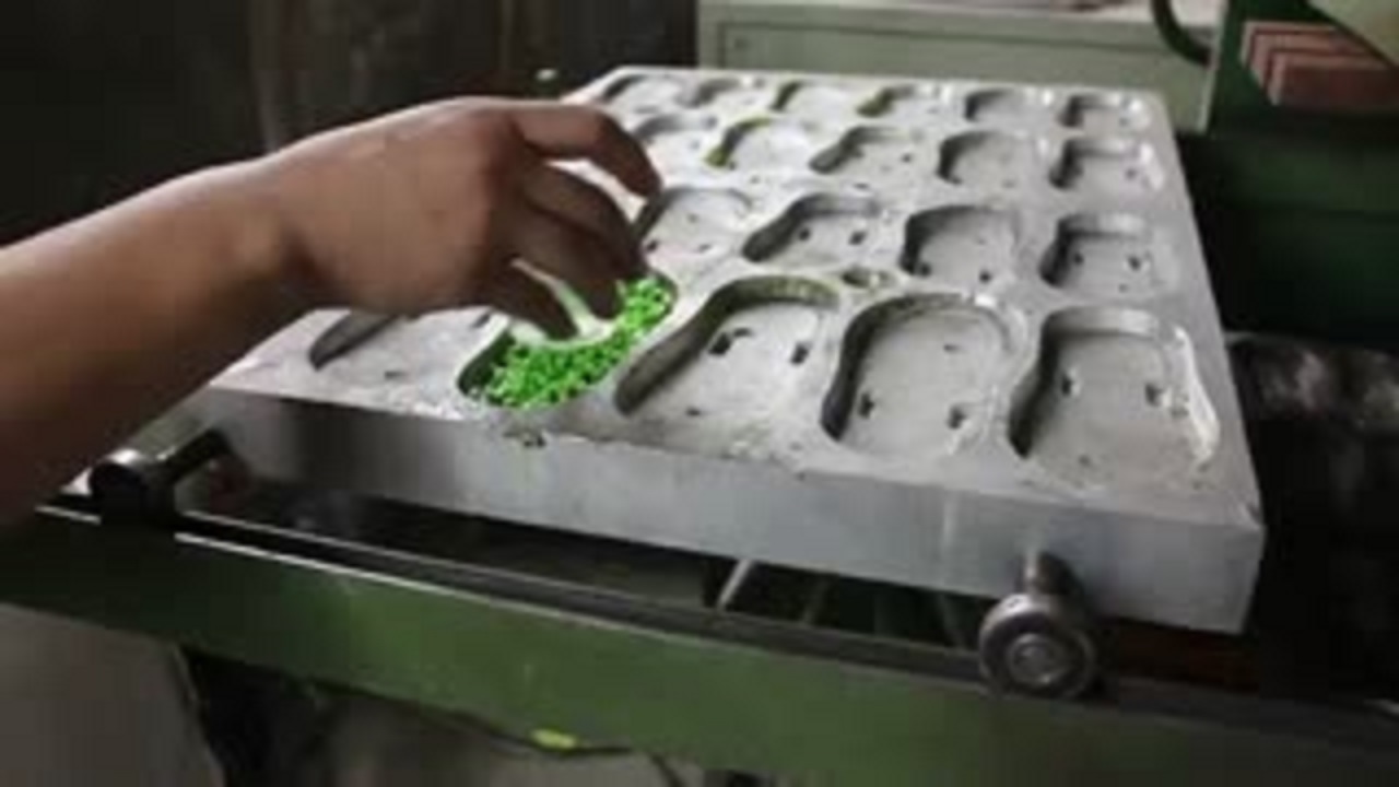 راه اندازی کسب و کار موفق در کارگاهی ۱۲۰ متری
