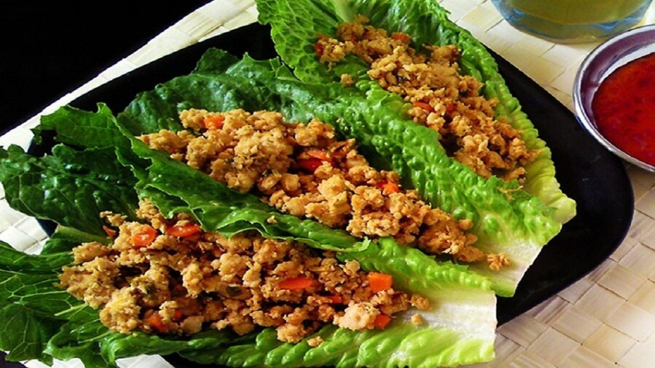 دلمه کاهو سالادی و سویا / غذایی خوشمزه برای تامین آب بدن در ماه رمضان