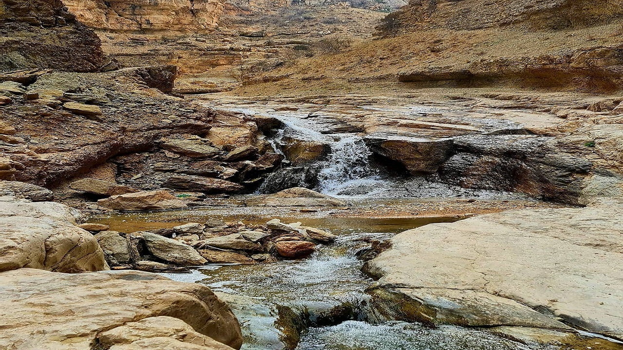 تصاویری زیبا از آبشار حمید در بجنورد + تصاویر