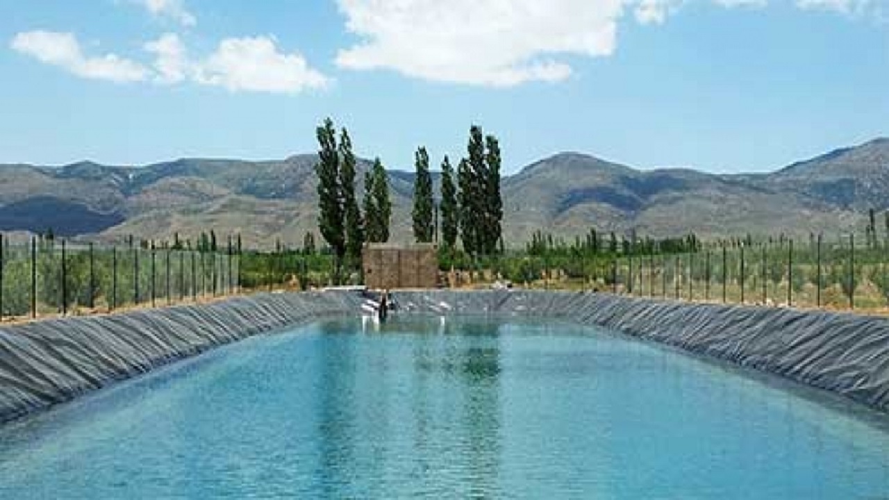 بهره برداران استخر‌های ذخیره آب در رعایت نکات ایمنی کوشا باشند