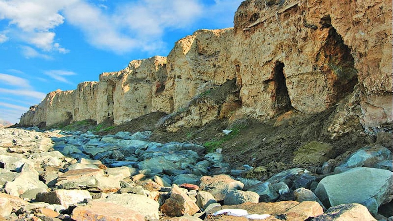 ۴۵۰ مورد نظارت بر آثار تاریخی شهرستان پارس آباد انجام شد