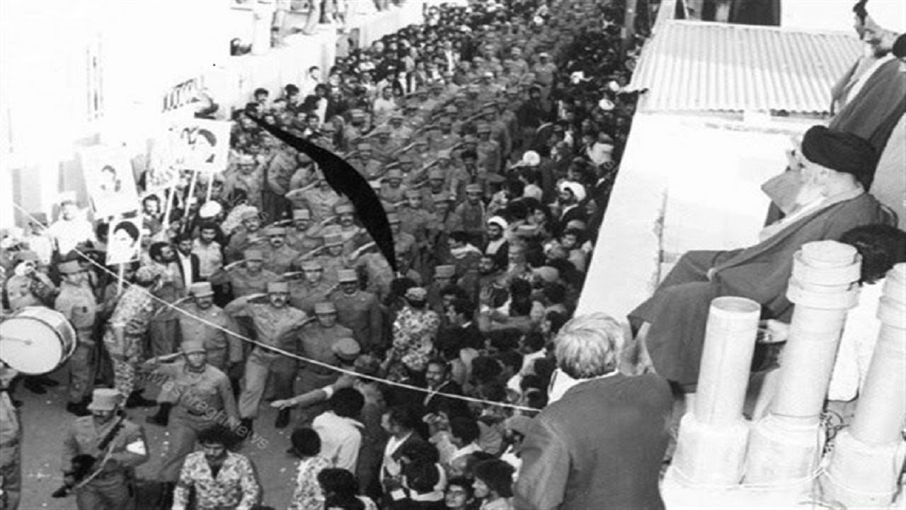 چرا «۲۹ فروردین» روز ارتش نام‌گذاری شد؟