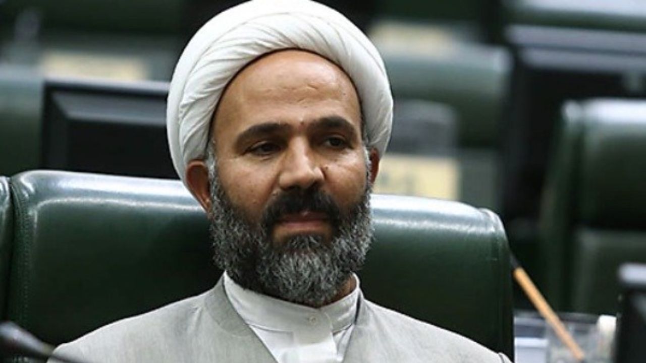 مذاکره‌کنندگان در وین نباید از چارچوب تعیین شده نظام و رهبری خارج شوند