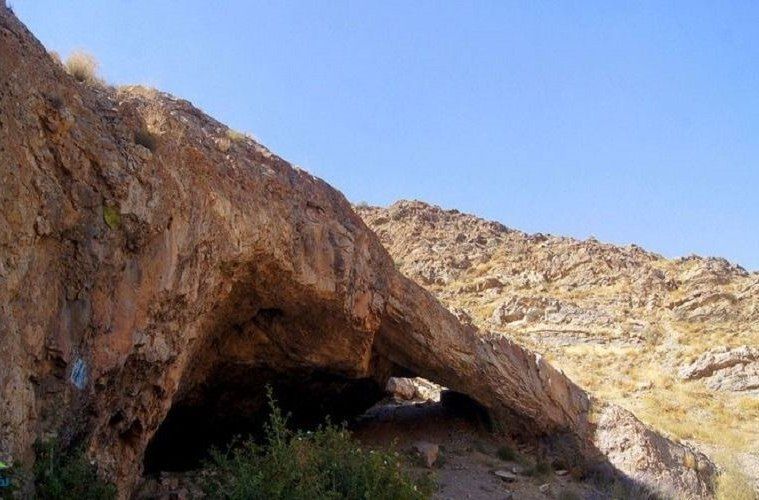 غار بیمار اب مشهد