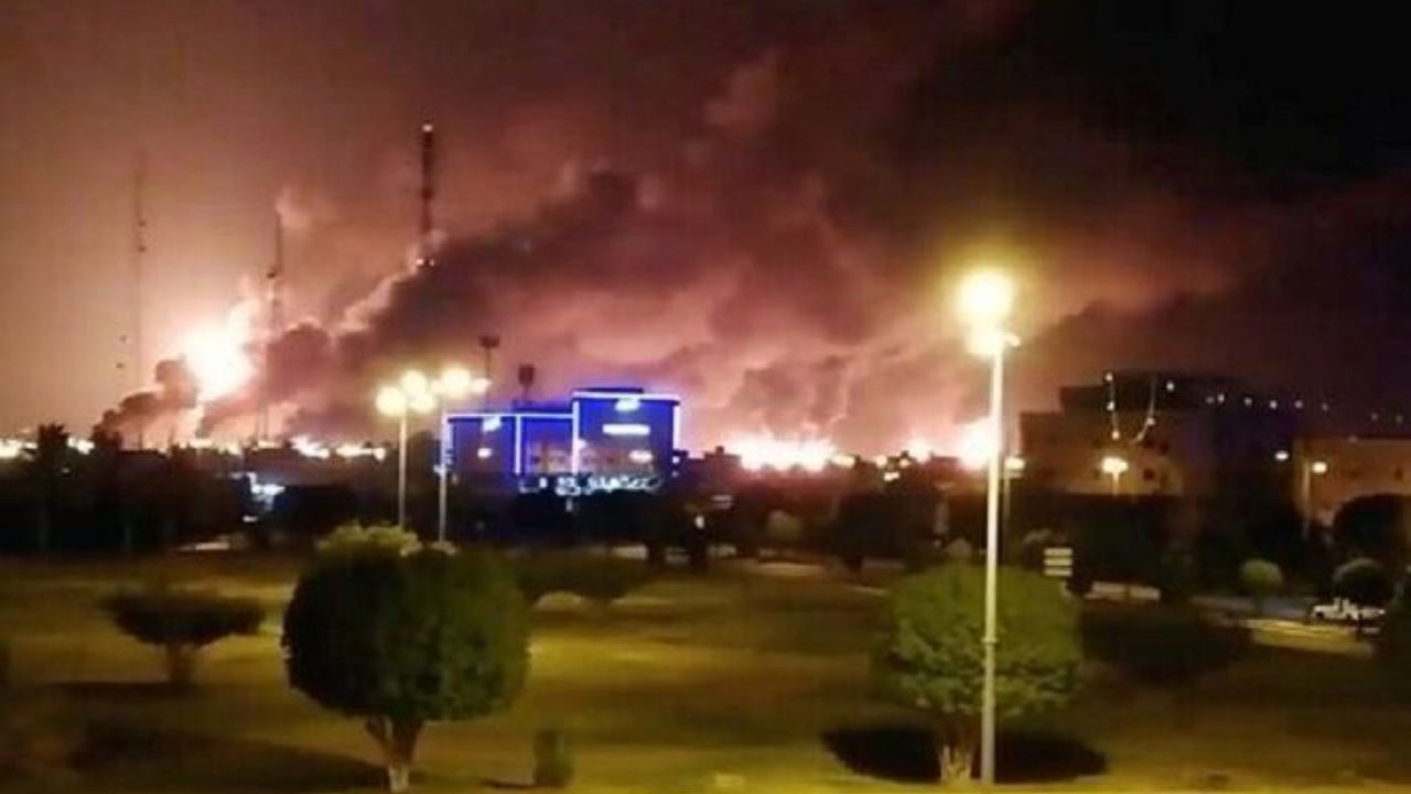 درخواست کمک عربستان از یونان برای حفاظت از آرامکو