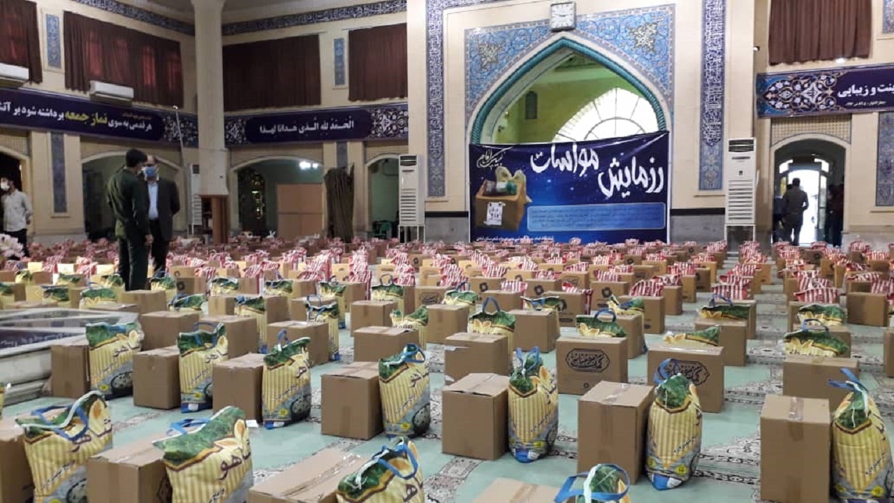 اجرای پنجمین مرحله از کمک‌های مومنانه در آبادان