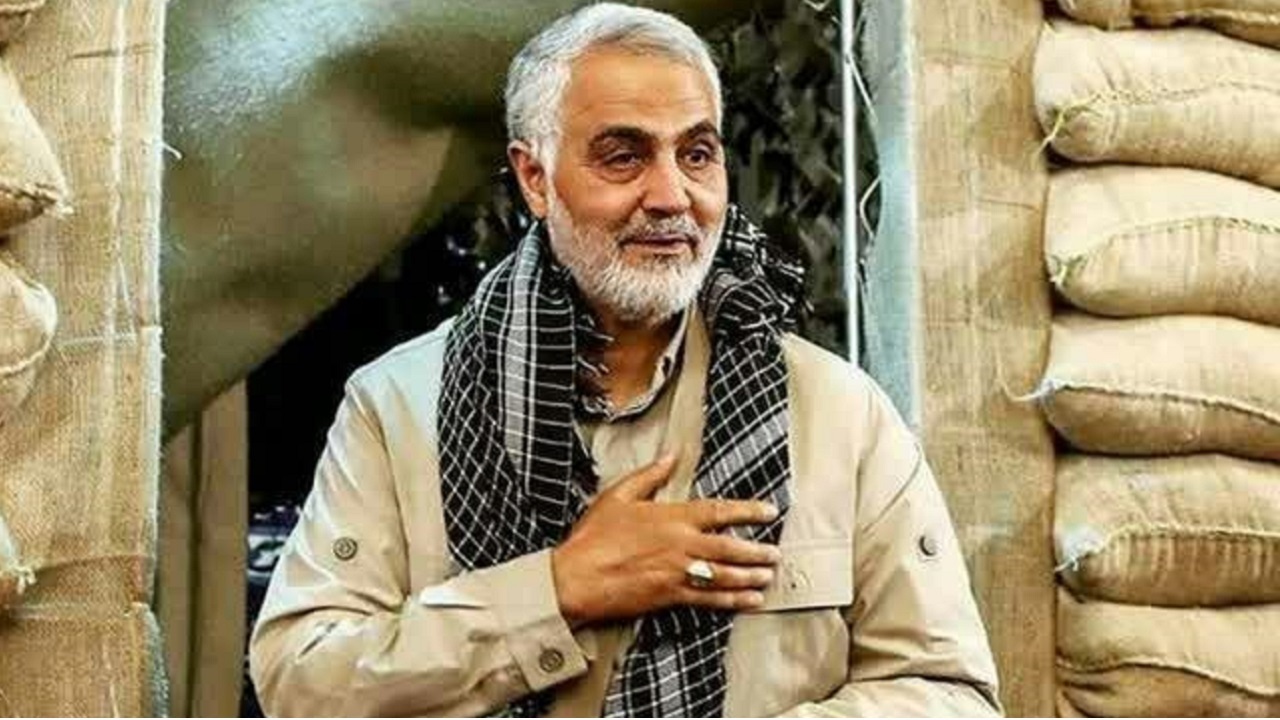 نماهنگی شنیدنی از سردار سلیمانی با صدای محمد علیزاده