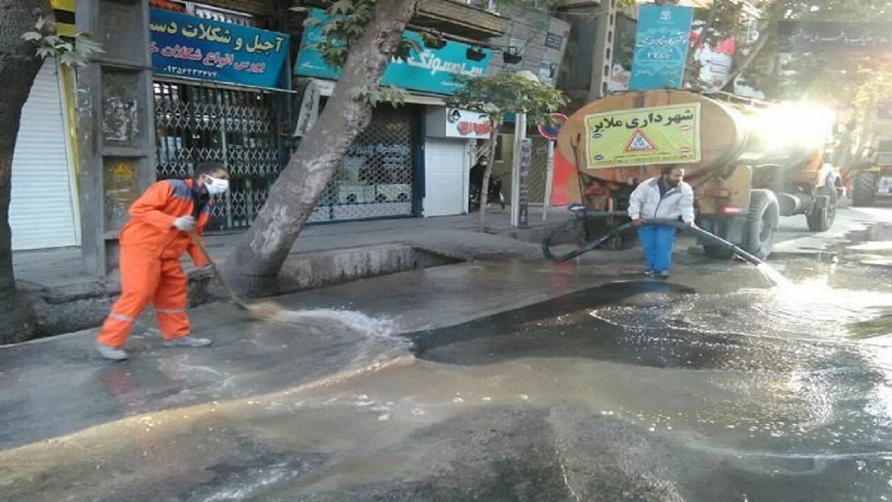 معابر شهری ملایر به صورت روزانه ضدعفونی می‌شود