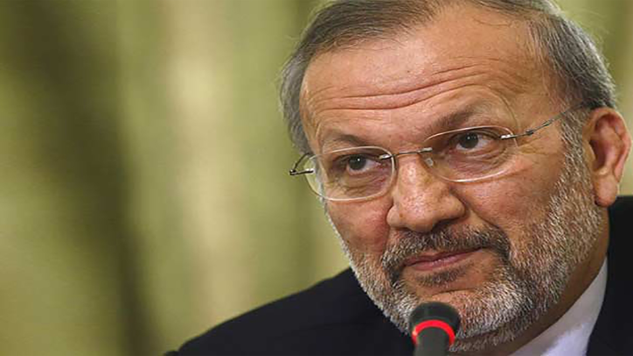 پخش زنده نشست خبری منوچهر متکی در باشگاه خبرنگاران جوان