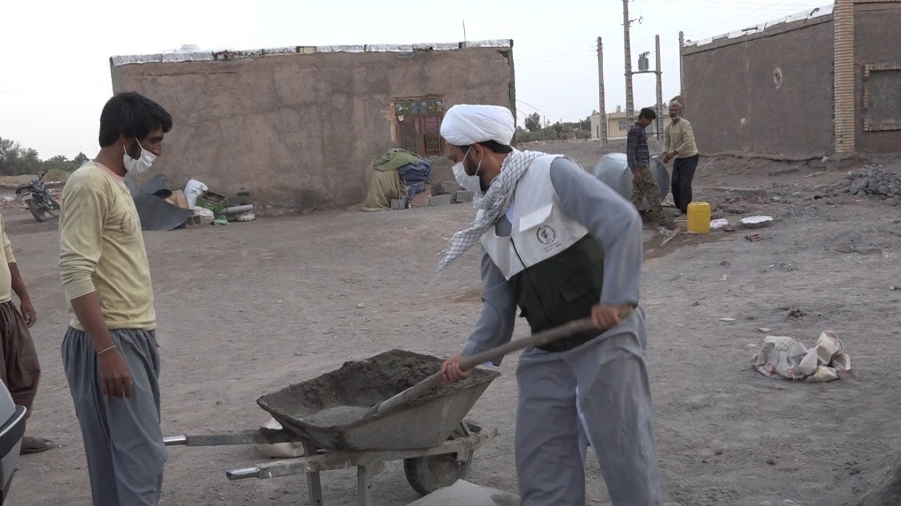ساخت مسکن و سرویس بهداشتی برای محرومان در فهرج