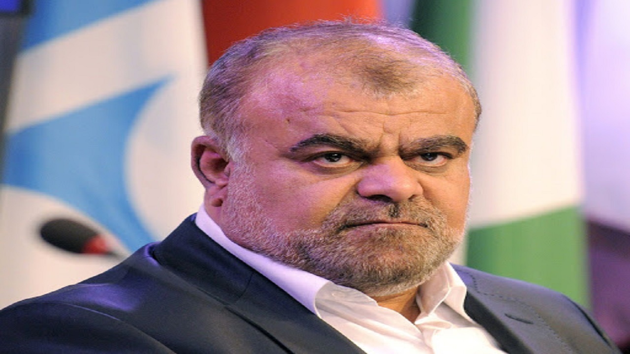 پخش زنده نشست خبری رستم قاسمی در باشگاه خبرنگاران جوان