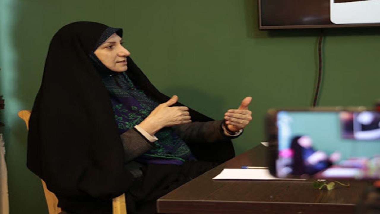 ناکامی دولت در تولید و واردات واکسن/ تمایلی برای رعایت قرنطینه وجود ندارد