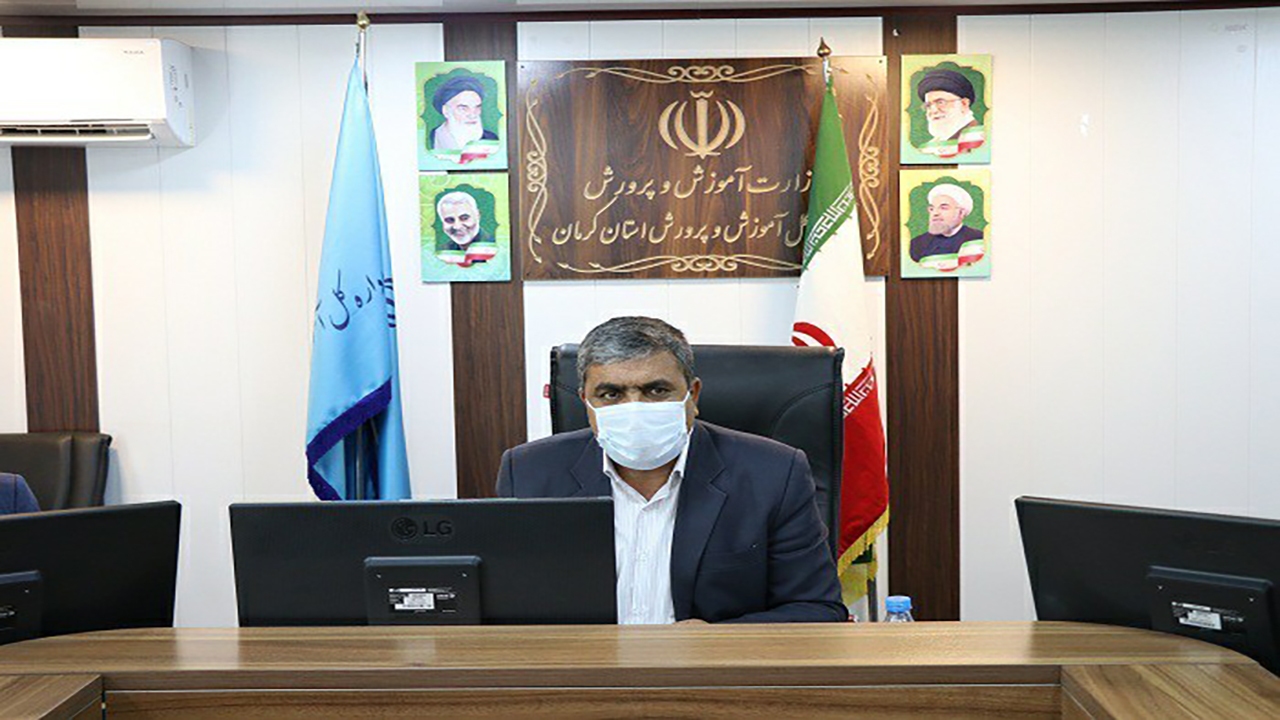حضور کادر اداری مدارس در مناطق قرمز و نارنجی در مدرسه ضروری است