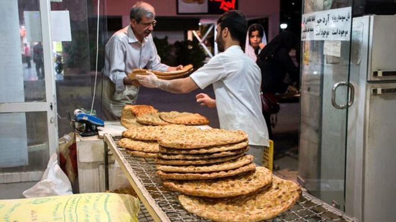 نانوایی‌های زنجان یک ساعت قبل از افطار تعطیل می‌شوند