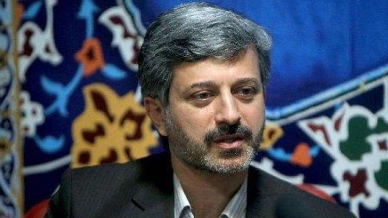 شعار انقلابی جهش تولید با رفع موانع ممکن می‌شود