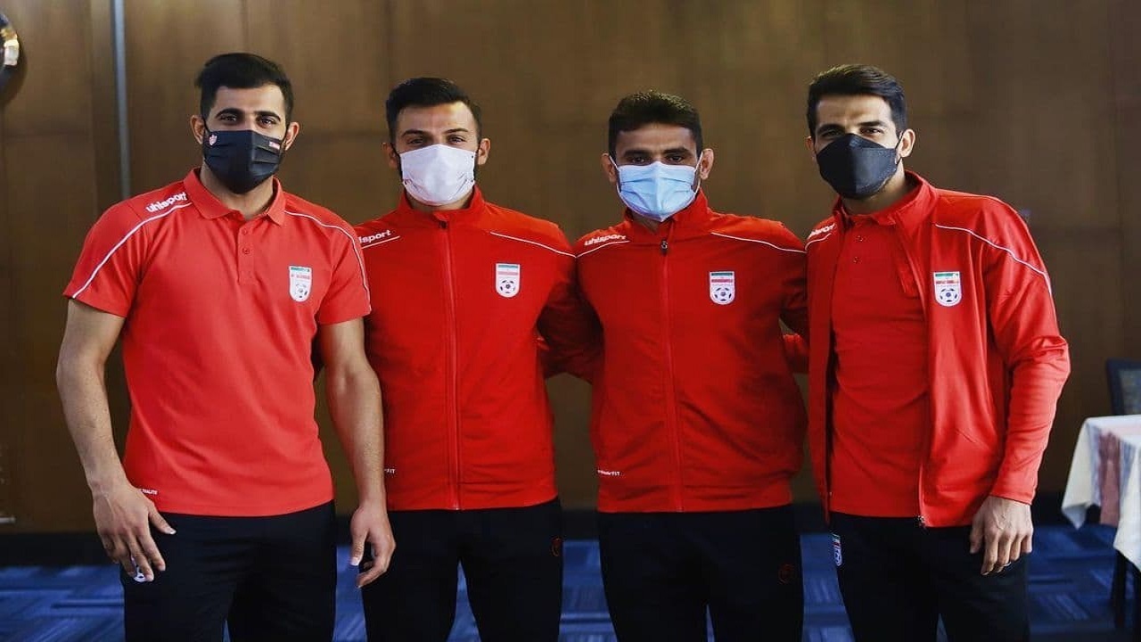 بازیکنان تیم ملی فوتبال ایران تست کرونا می دهند
